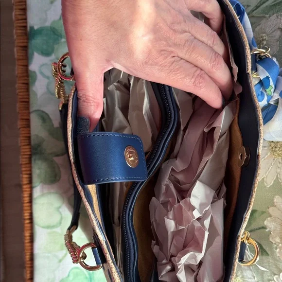 Betsey Johnson Beige blueberry Tote with Blue Floral & Polka Dot Scarf Bow - Picture 8 of 11